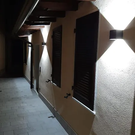 Prázdninový dům La Suggestiva Residenza Ortaia San Felice del Benaco